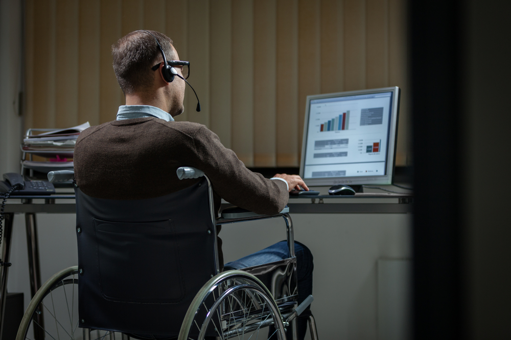 Co przysługuje osobom niepełnosprawnym w pracy?